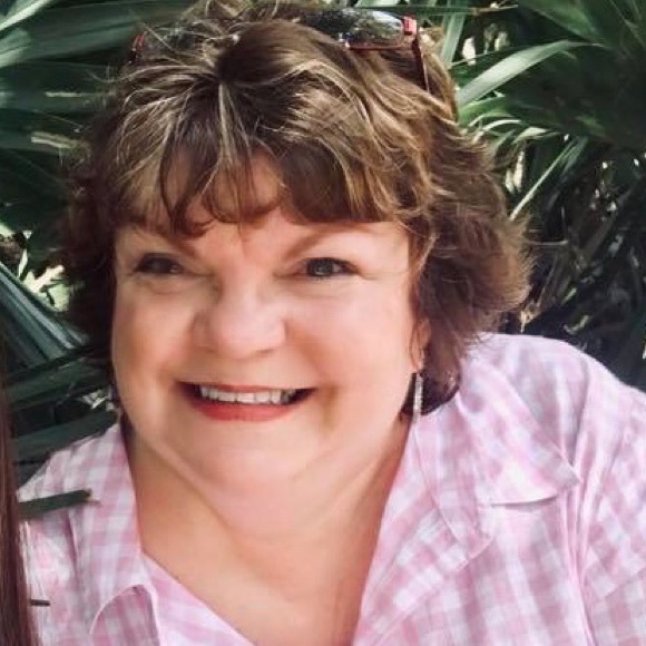 Meet your Posher, Patti - Picture 1 of 1